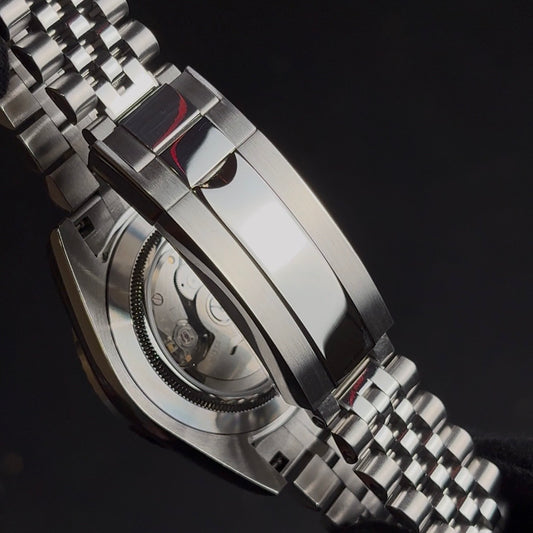 GMT MASTER | WHITE PEPSI