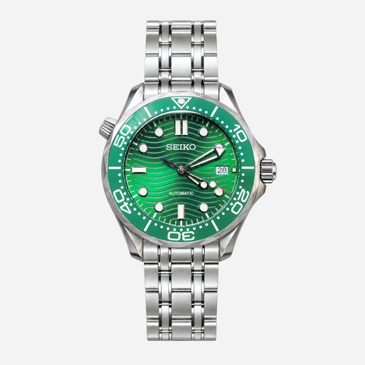 SEAMASTER | GREEN HULK